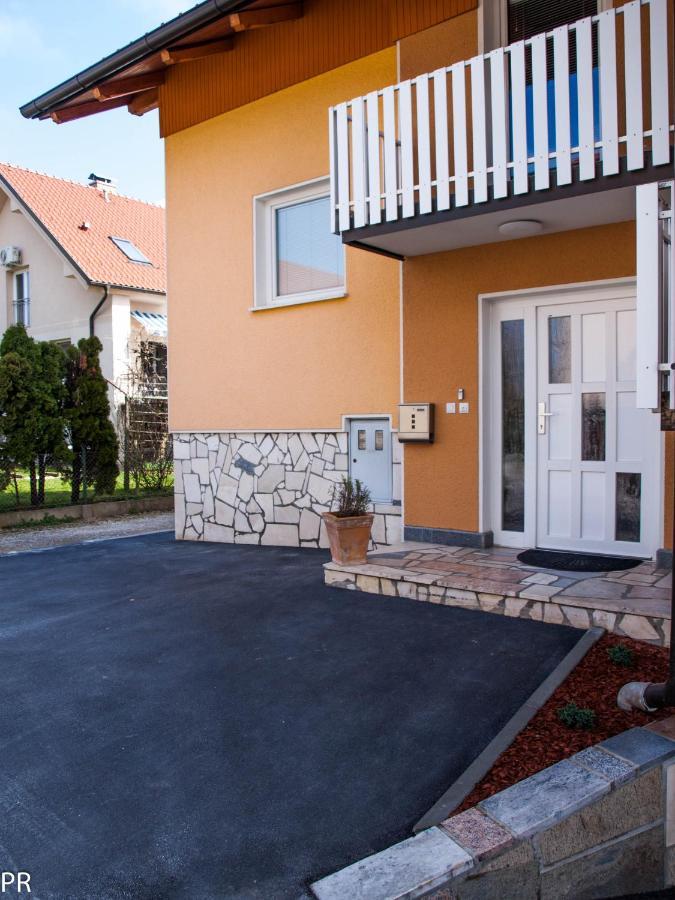 Apartment Activity Radomlje Exteriör bild